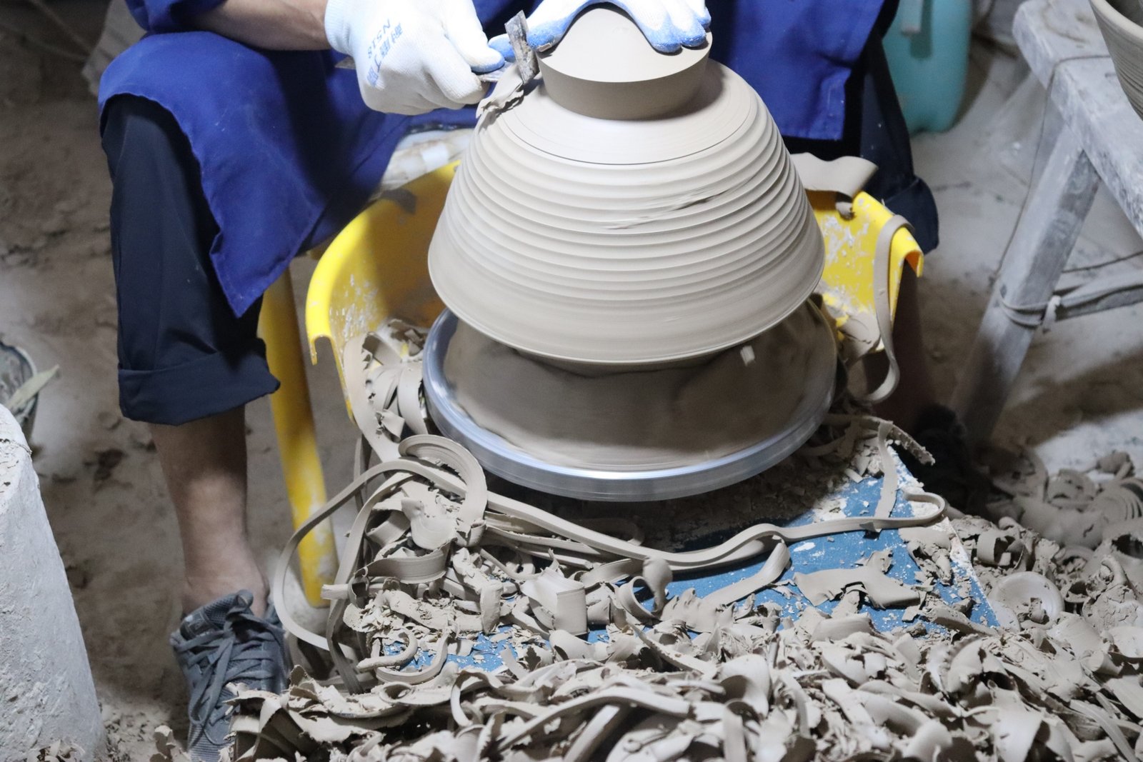 Multiple related ceramic forms in active production